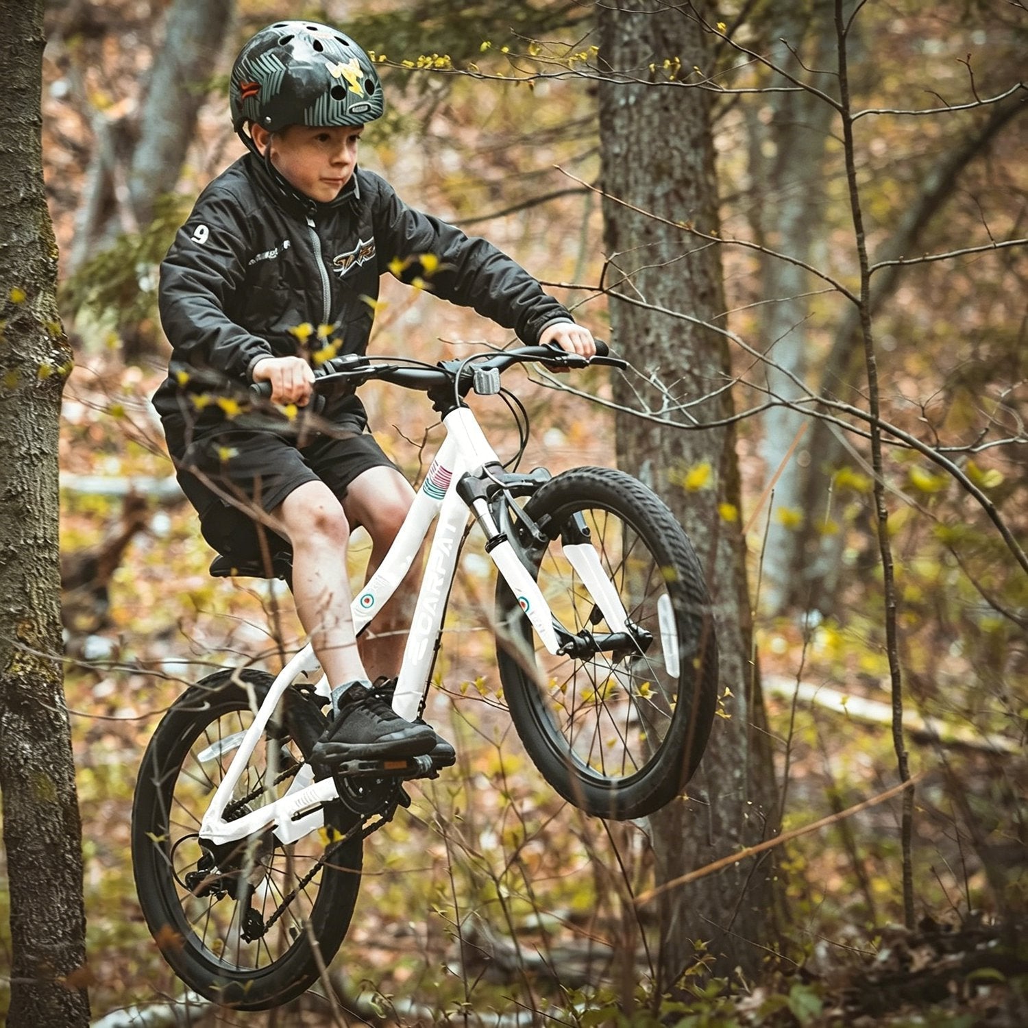 20-inch GemGear kids mountain bike with front suspension, white frame on Tampa Home & Garden Store