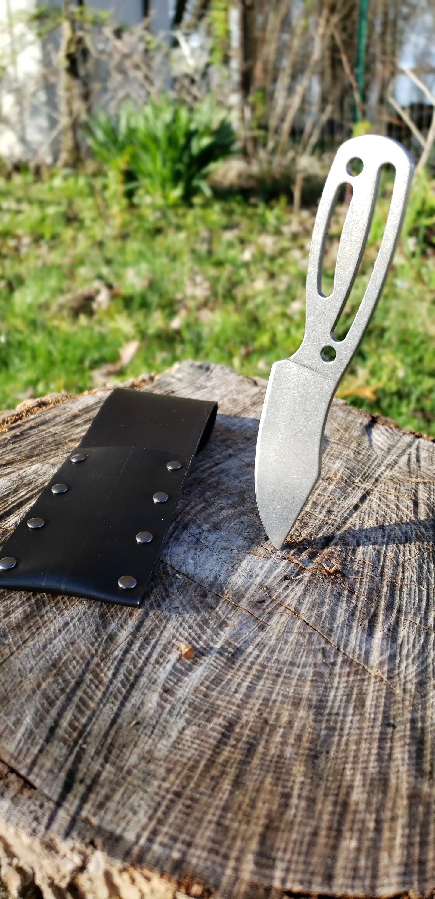 the Grimalkin Ultra Portable Bushcraft Knife