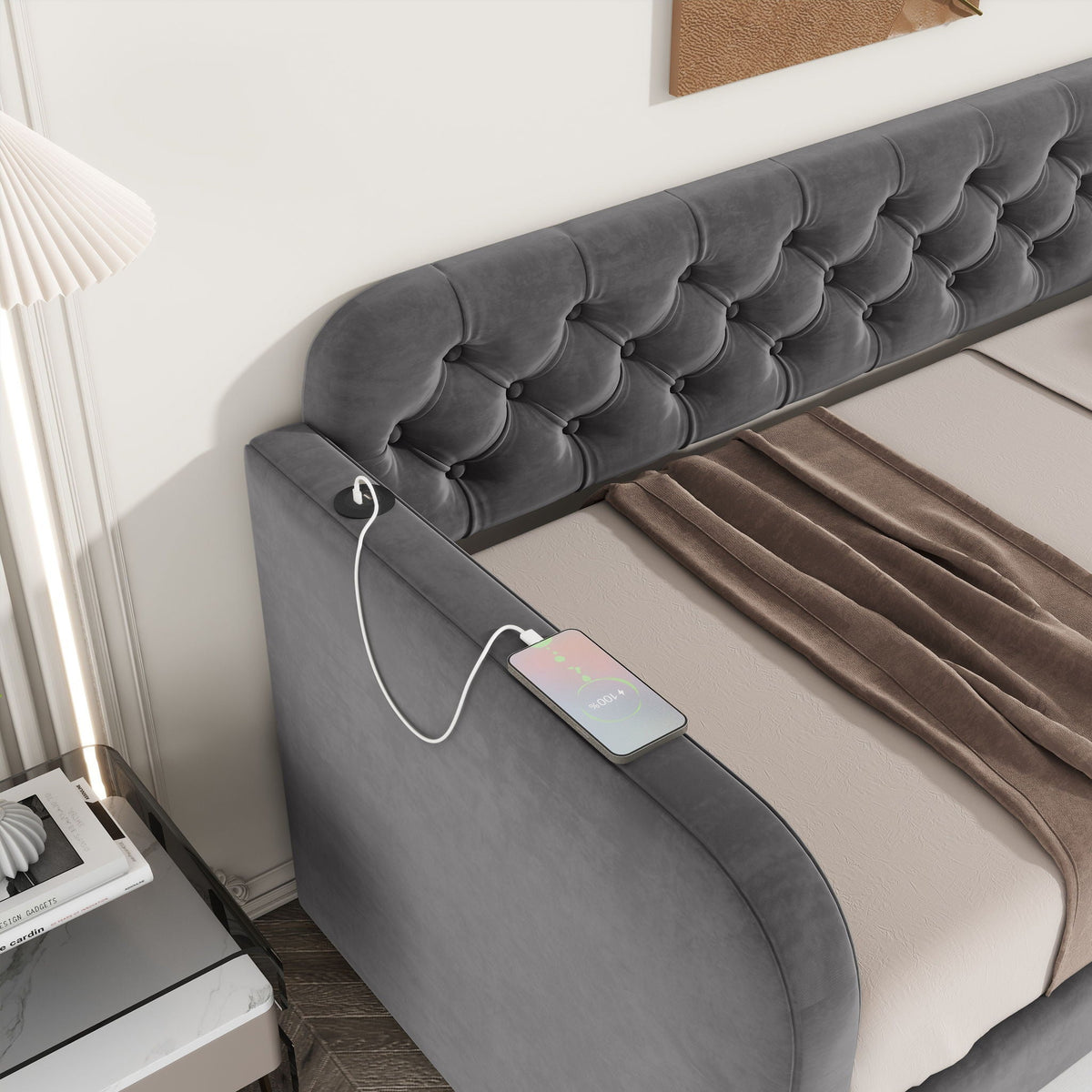 Upholstered Daybed With Trundle and USB Outlet