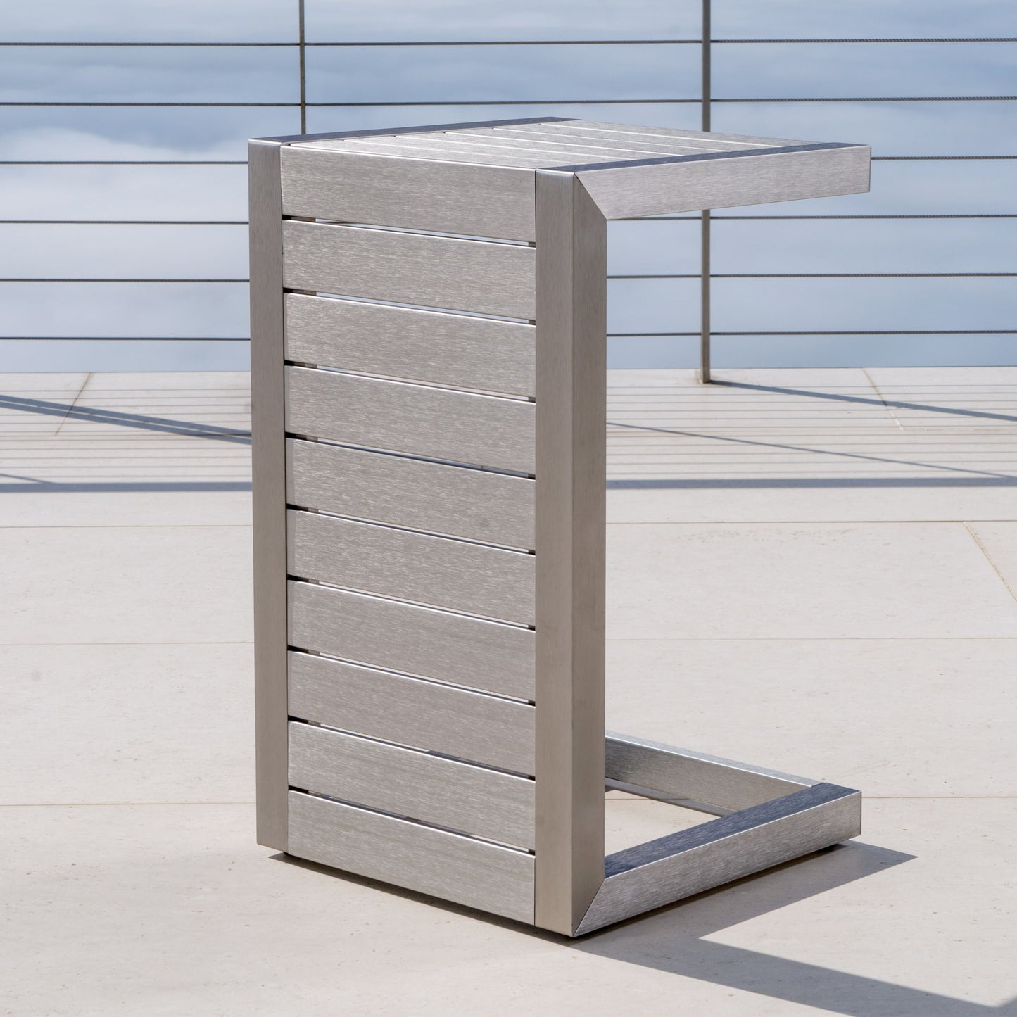 Outdoor Aluminum C Shaped Side Table for Patio