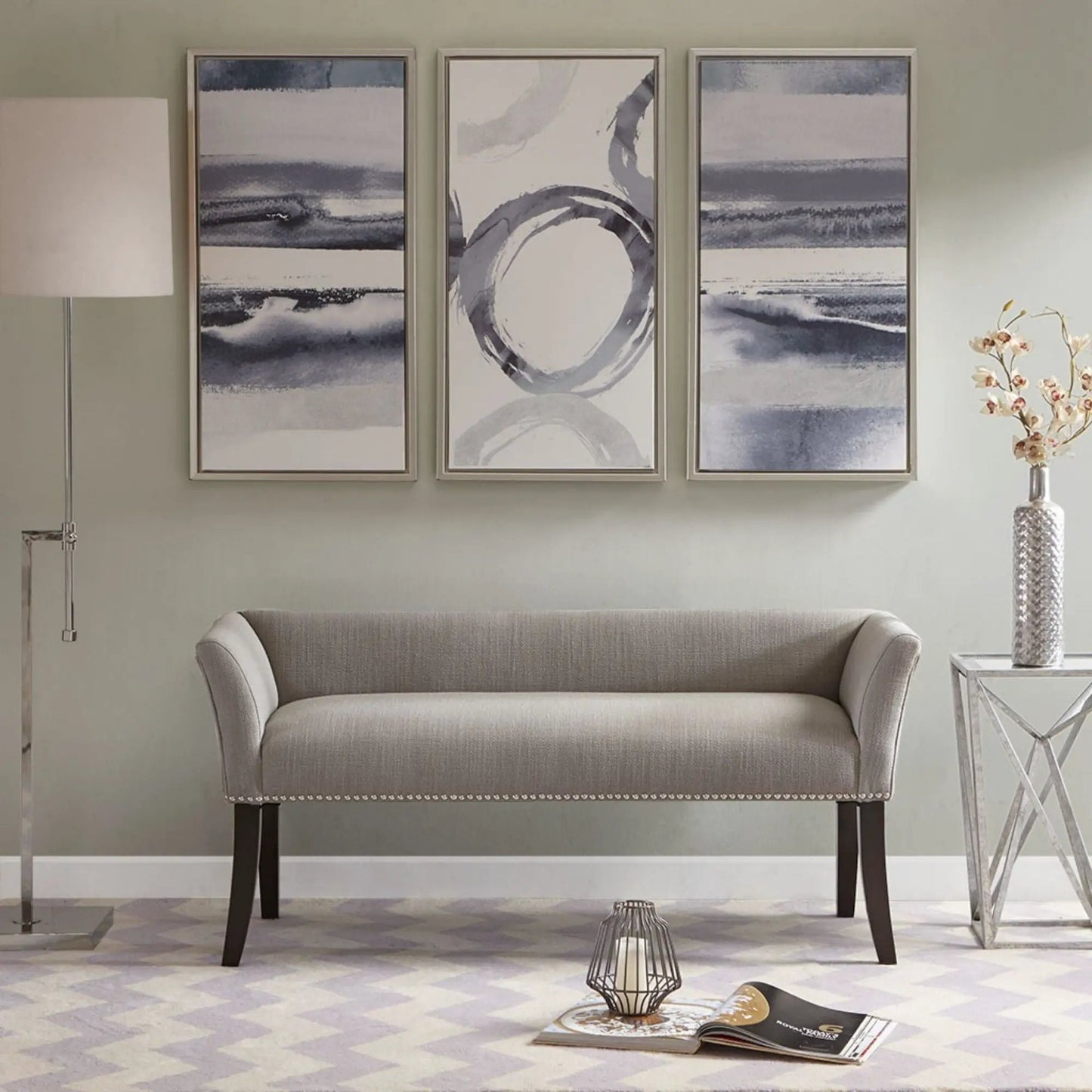 Elegant Bench with Solid Wood Frame Nailhead Trim