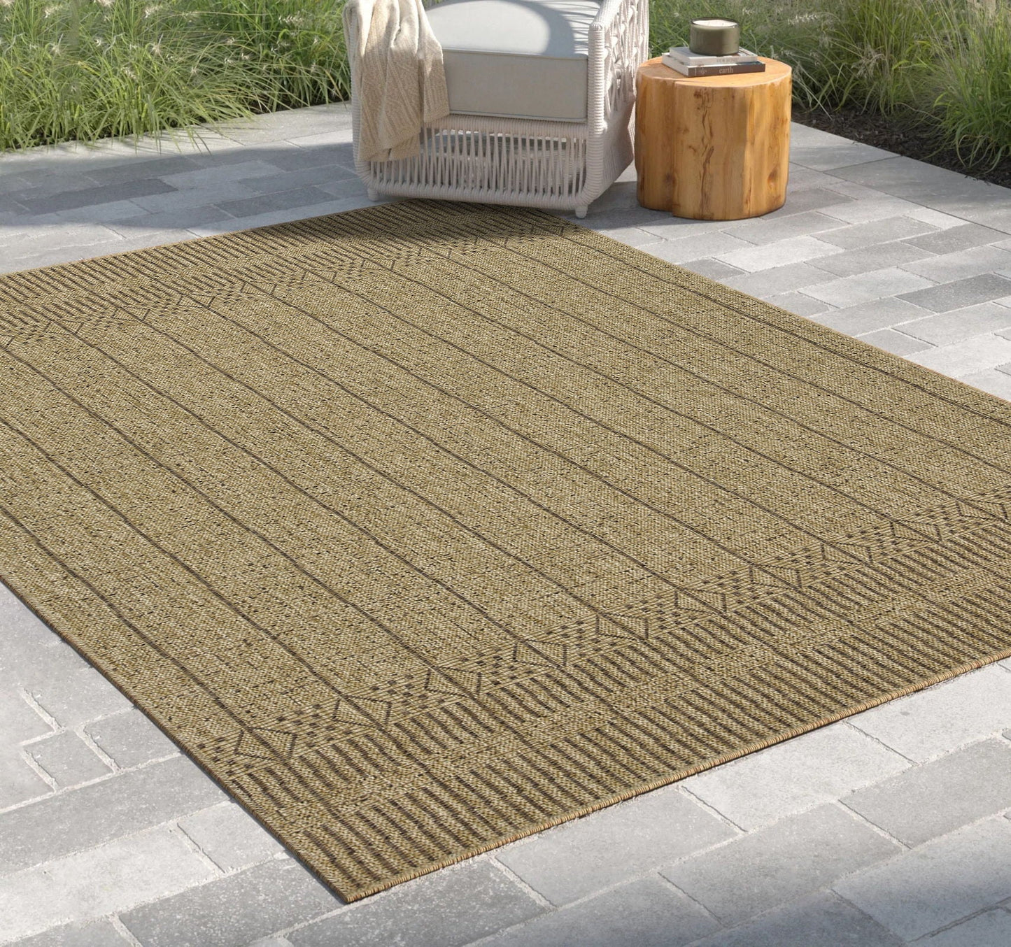 Natural Earth Jute And Indoor Outdoor Rug