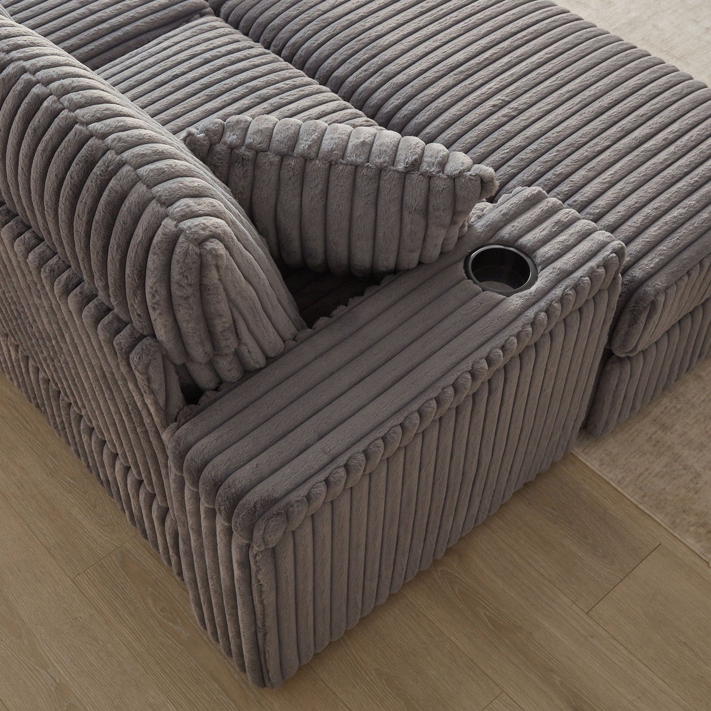 3 Seater Sofa With 2 Ottomans and Storage
