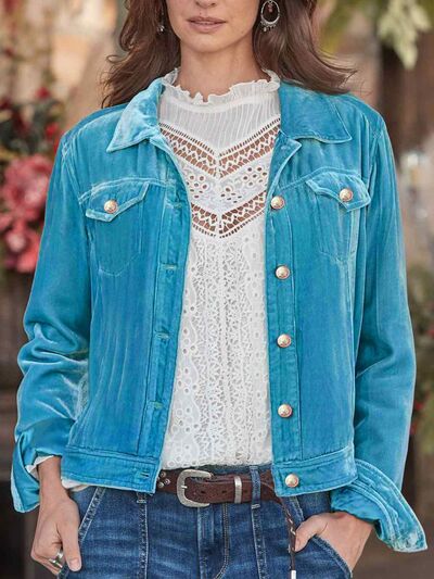 Casual Button-Up Long Sleeve Trucker Jacket blue denim with chest pockets, Stevvex, relaxed fit on Tampa Home & Garden Store