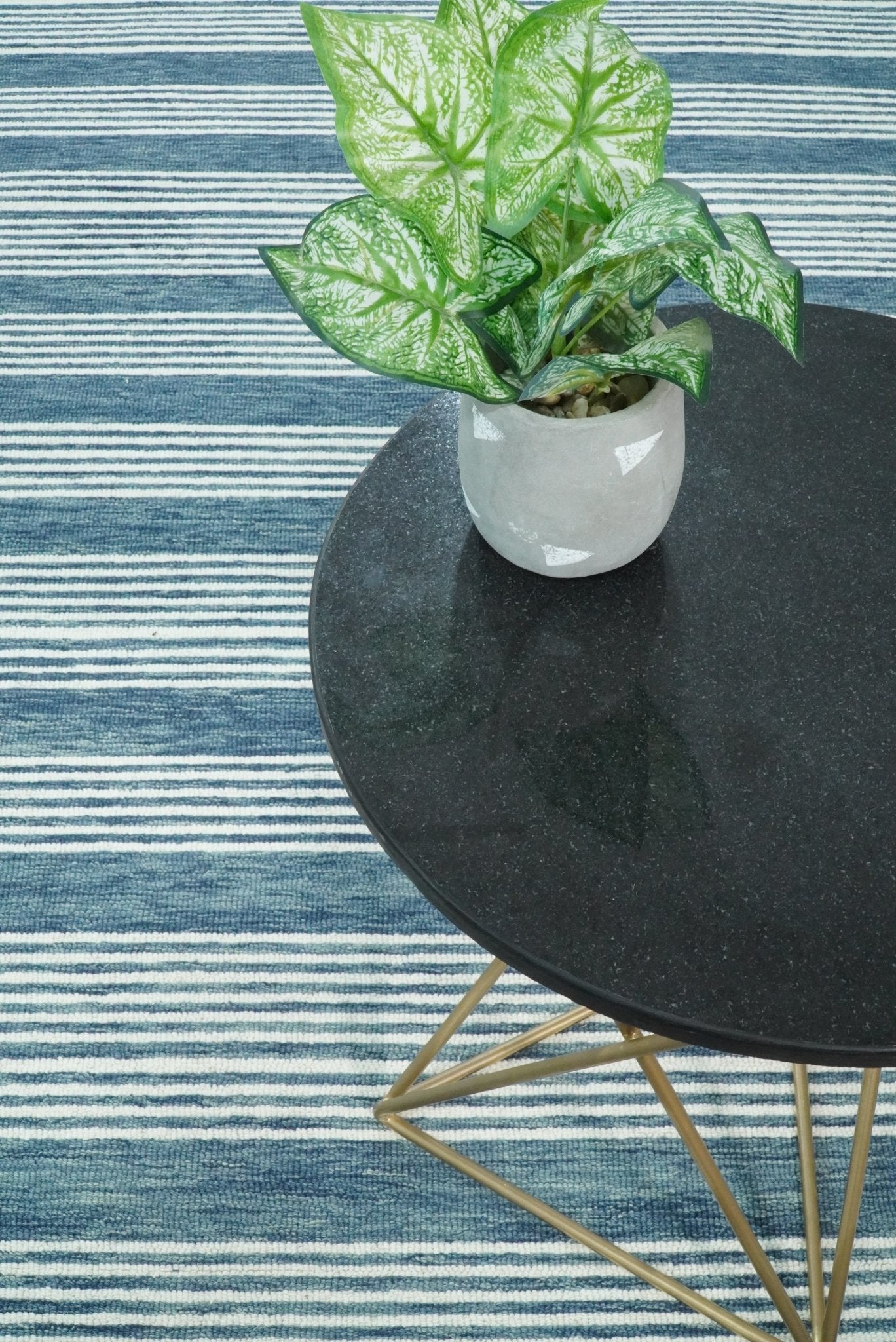Alfombra moderna de lana a rayas blancas y azules, hecha a mano, de 5x8 y 8x10 | NAU002