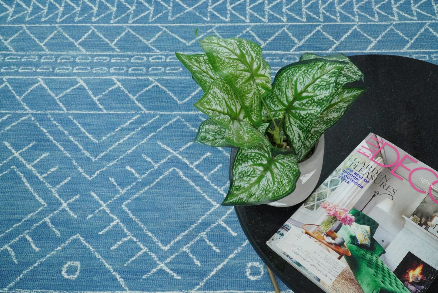 Alfombra tribal de lana azul lisa, hecha a mano, de 5x8 y 8x10 | AZT002