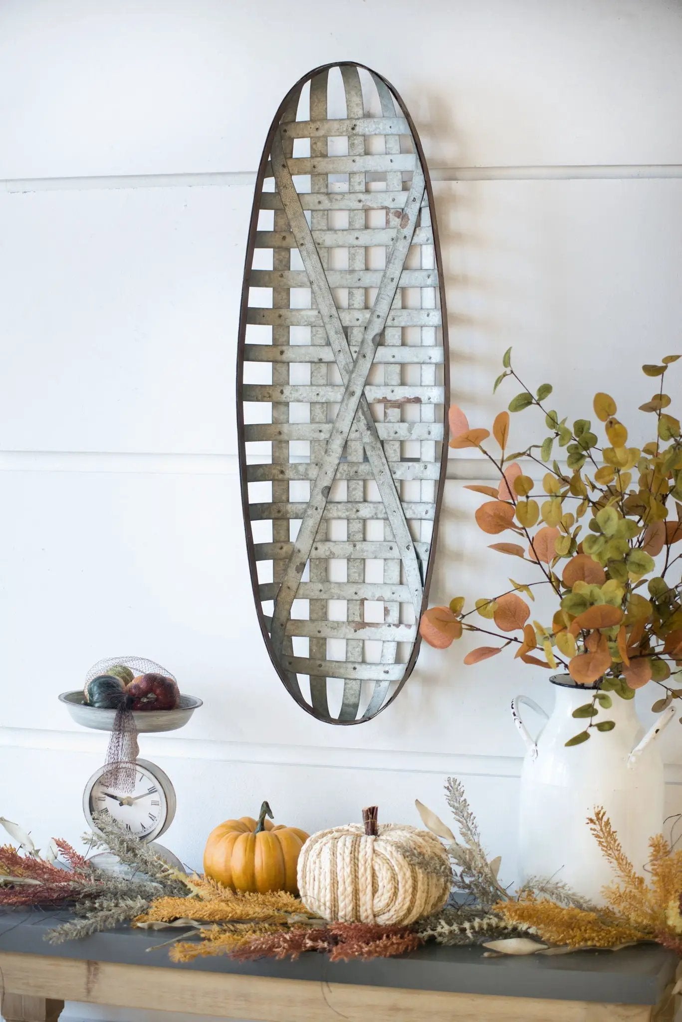 Metal Wall Art With Grid Pattern Silver Edition