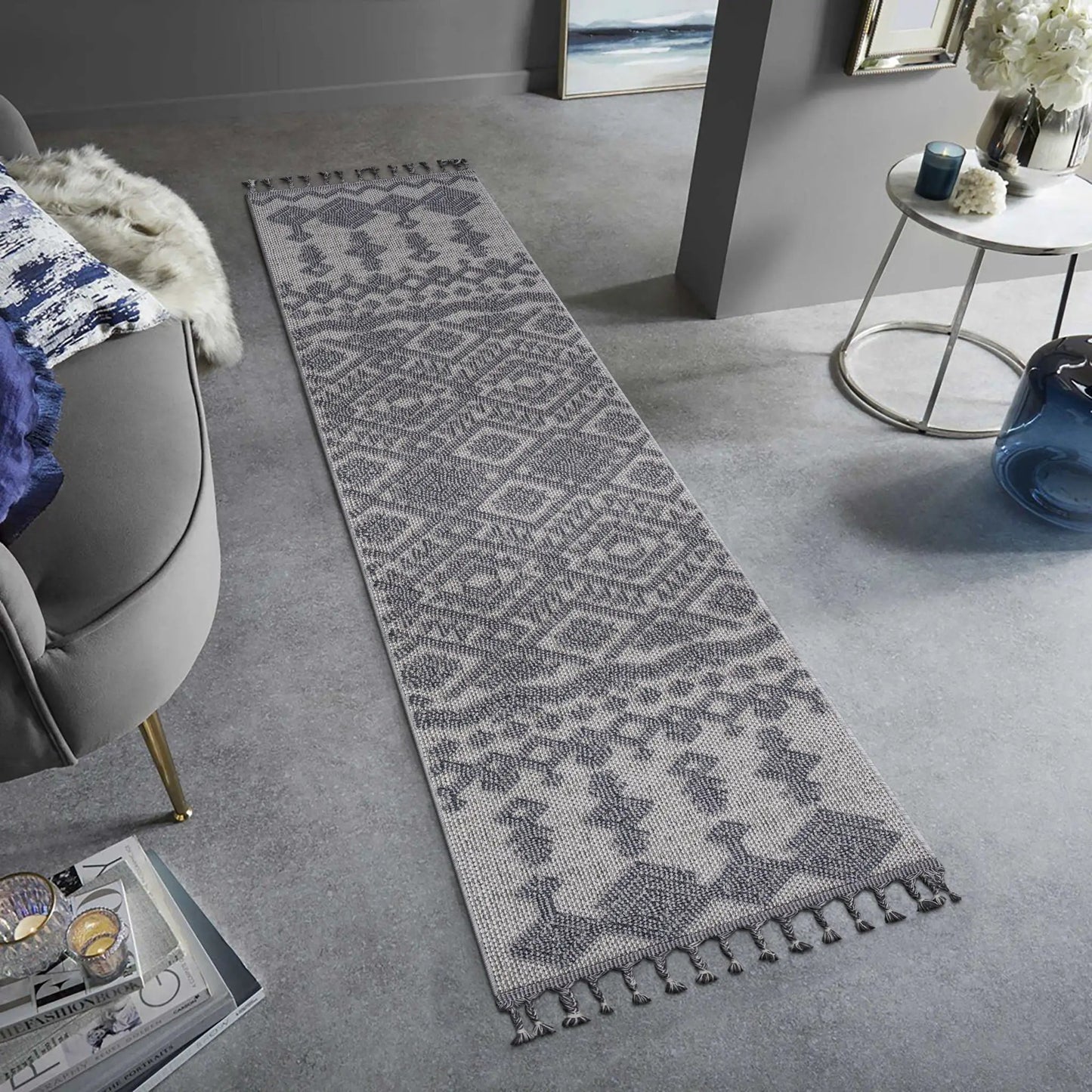 Guros Trendy Traditional Indoor and Outdoor Rug
