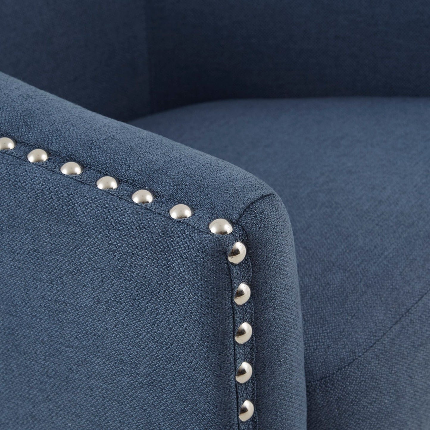 Elegant Chair 360 Degree Rotation and Comfort