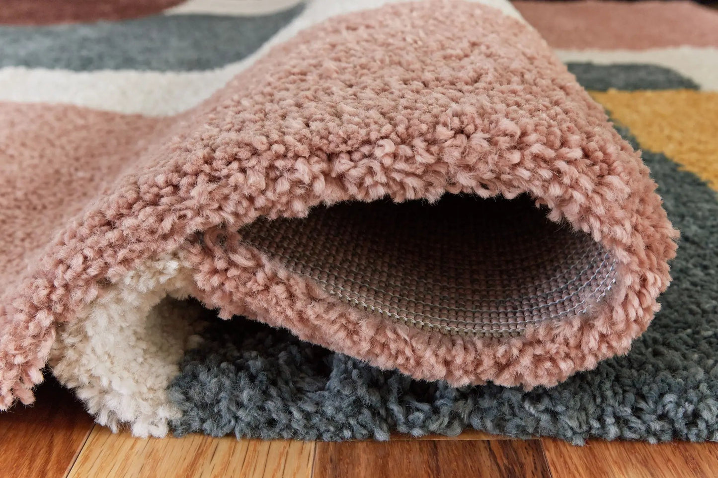 Flynnwick Rug Cream Pink Gray Geometric Plush