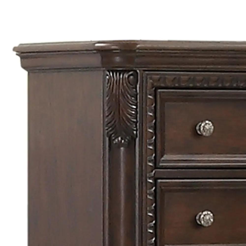 Traditional 5 Drawer Chest in Mahogany Finish