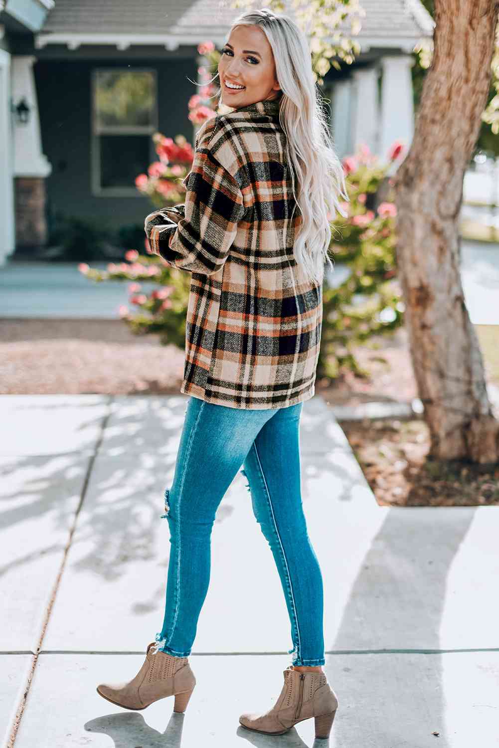 Stevvex plaid button-front shirt jacket with breast pockets tan beige plaid outerwear on Tampa Home & Garden Store