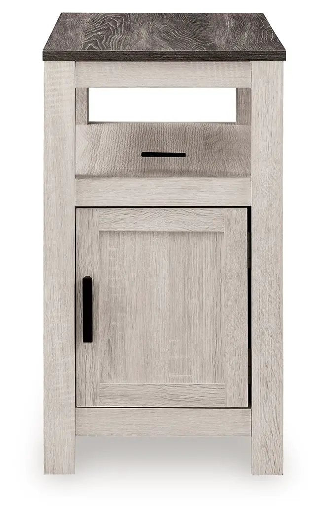Fendenmore Chair Side End Table With USB Ports