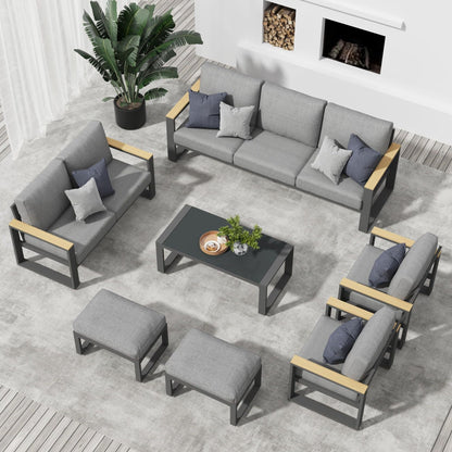 Modern Outdoor Sofa Set with the Coffee Table
