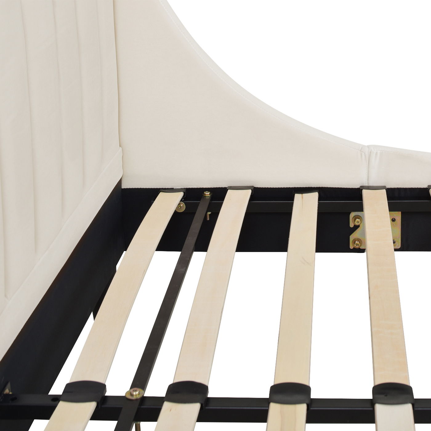 Aspen Vertical Tufted and Modern Platform Bed