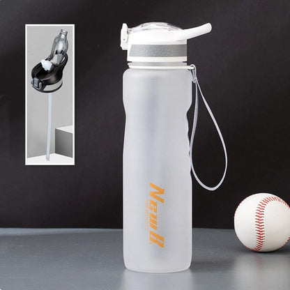 Stevvex water bottle frosted white stainless steel vacuum insulated leak-proof 650ml on Tampa Home & Garden Store
