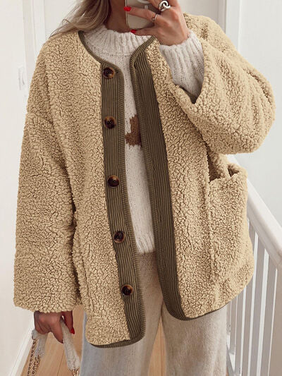 Stevvex beige sherpa jacket with pockets and olive-brown contrast placket on Tampa Home & Garden Store