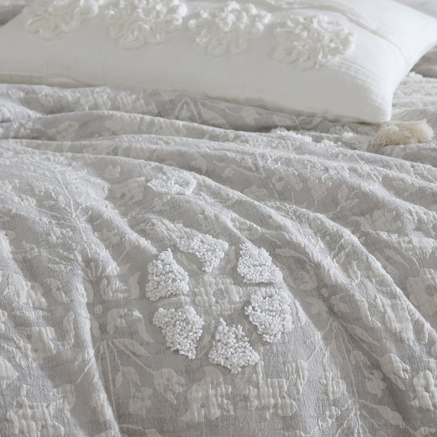 Tacey 5 Piece Textured And Cotton Bedding