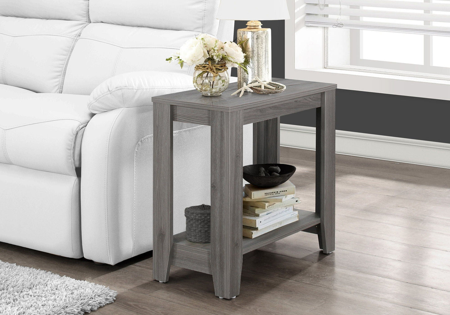 Accent Side Table in Transitional Style Design