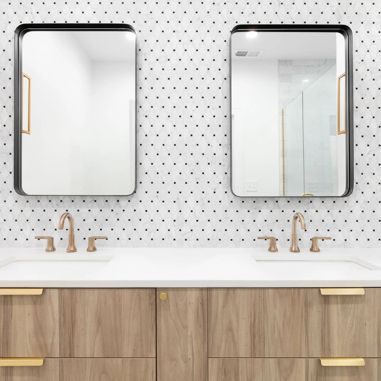 Rectangular Wall Mirror with Metal Frame