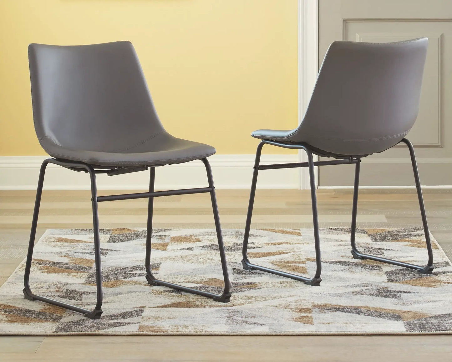 Centiar Upholstered Side Chair for Dining