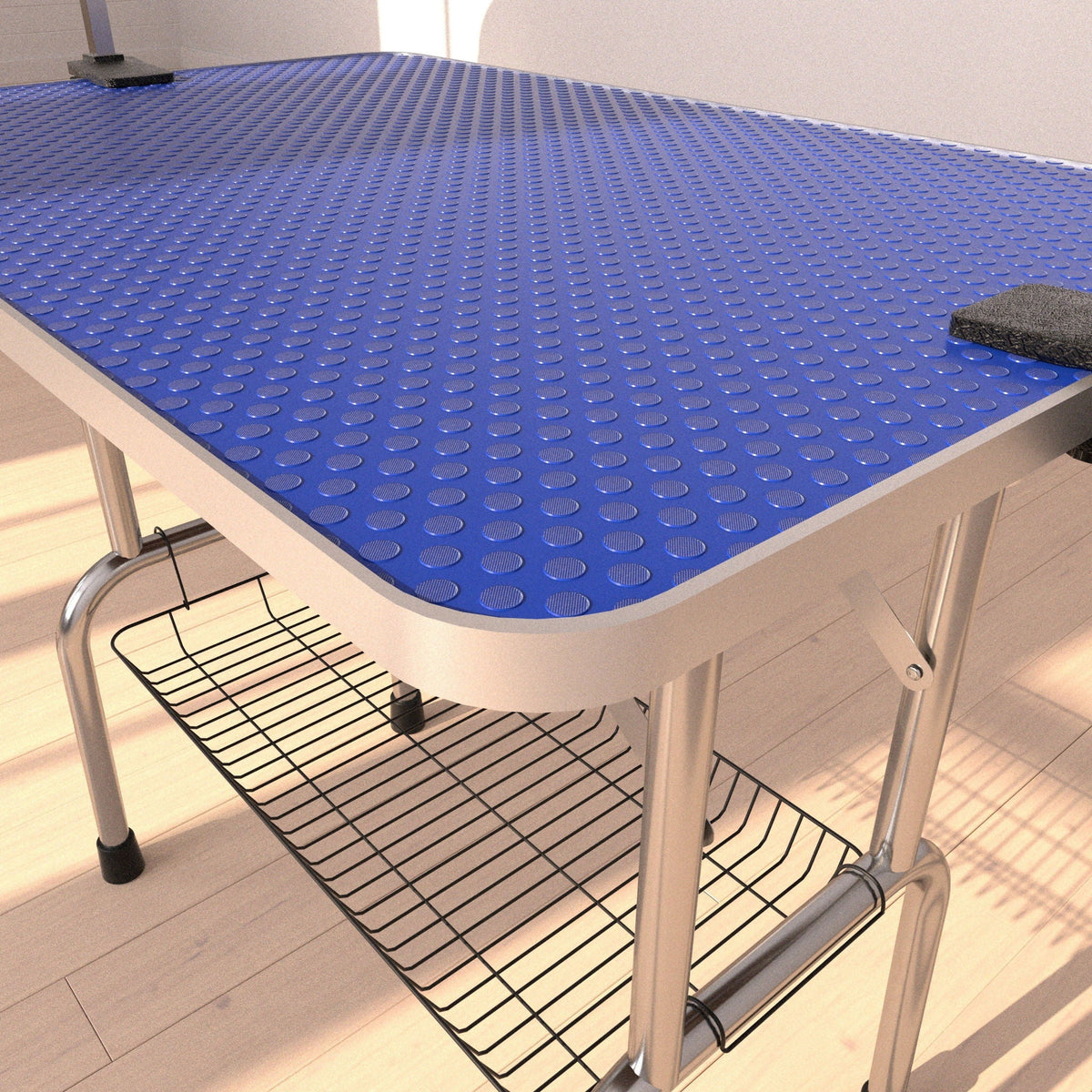 Pet grooming table in blue with adjustable arm and clamps, metal frame by HouseOfZazla on Tampa Home & Garden Store