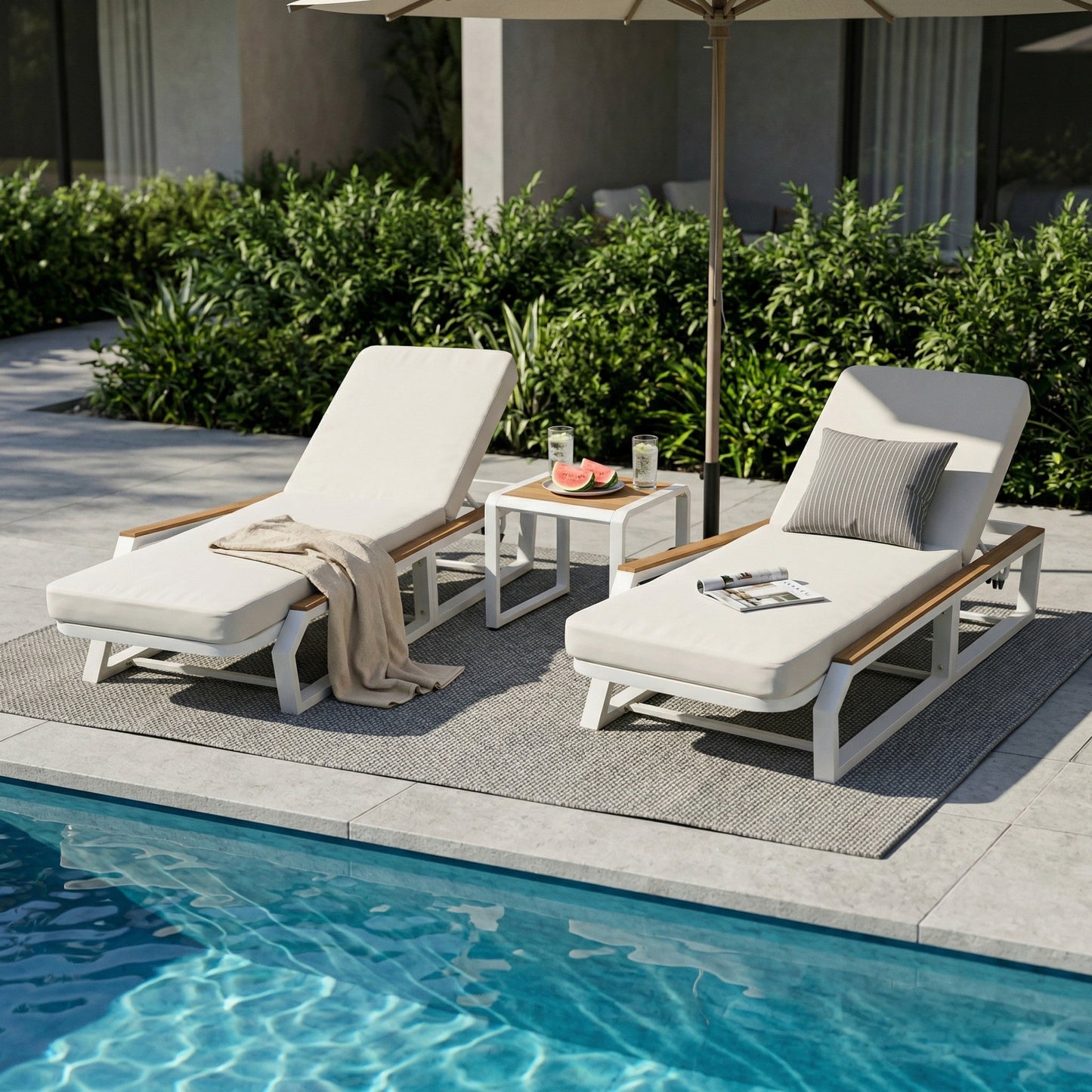 5 Piece Outdoor Chaise Lounge and Side Table