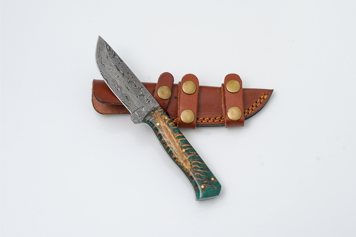 Damascus Steel Titan Gecko fixed blade knife with forest green pine cone resin handle TK-444 on Tampa Home & Garden Store
