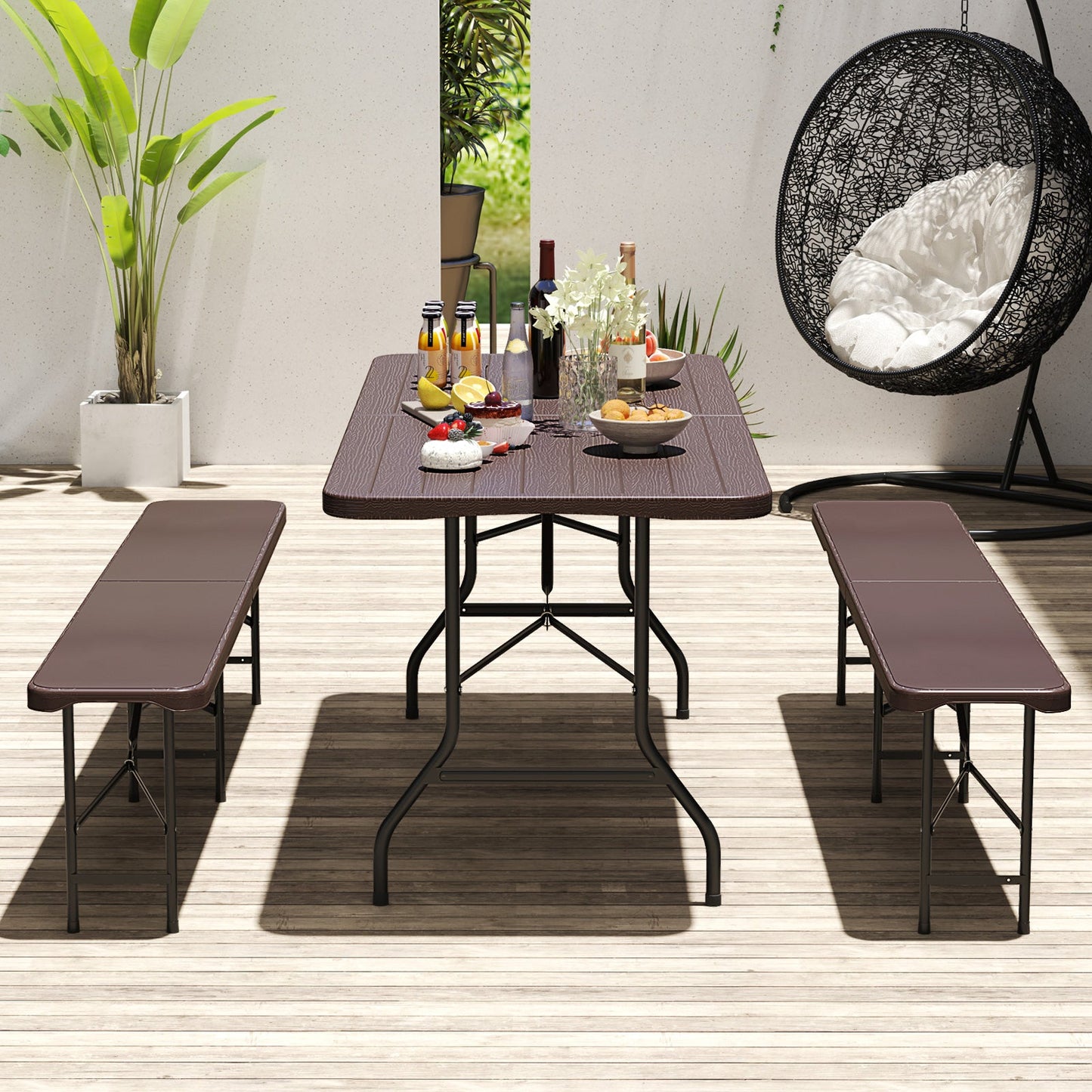 Mesa Plegable de 6 Pies con Tablero de HDPE con Vetas de Madera y Mecanismo de Bloqueo Seguro - Marrón
