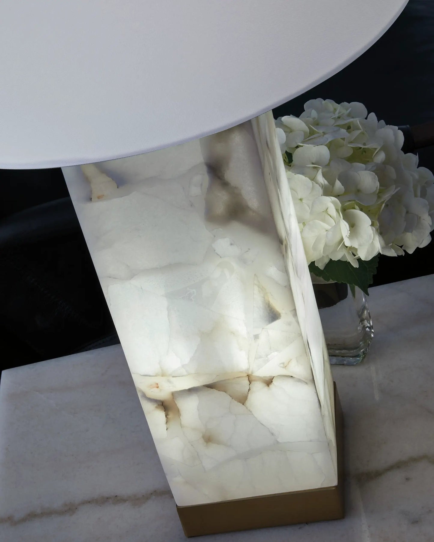 Linderfield Alabaster Table Lamp White and Gold