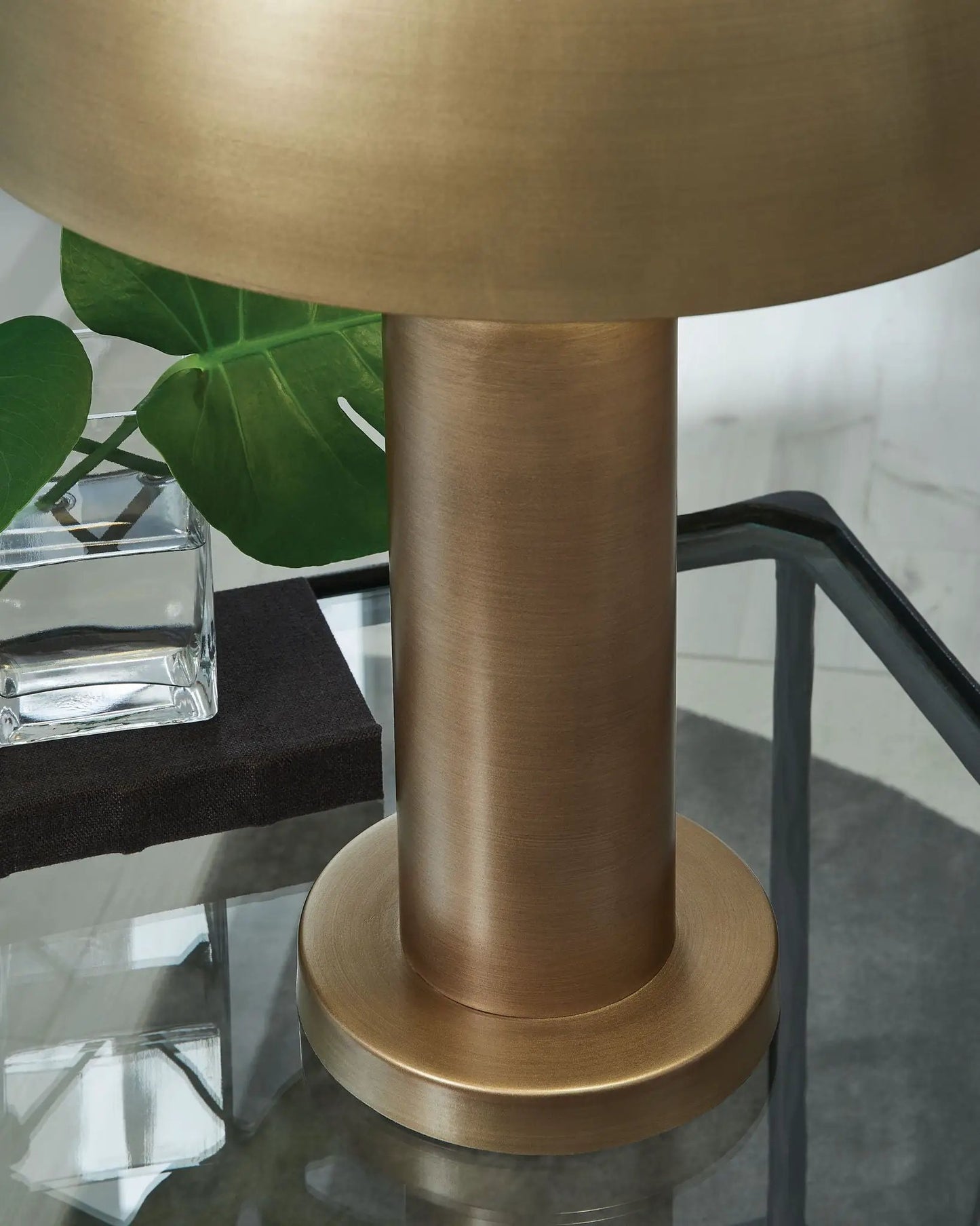 Wendfield Metal Lamp with Dome Shade Contemporary