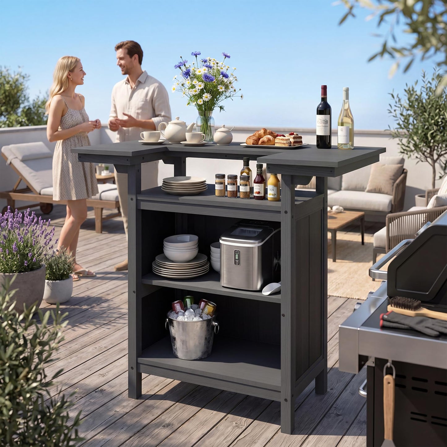 Modern Outdoor Bar and Patio Kitchen Island
