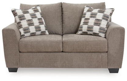 Loreo Loveseat for Modern Living Room Comfort