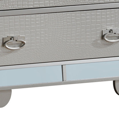 Modern Storage Chest and Pearl Silver Linens