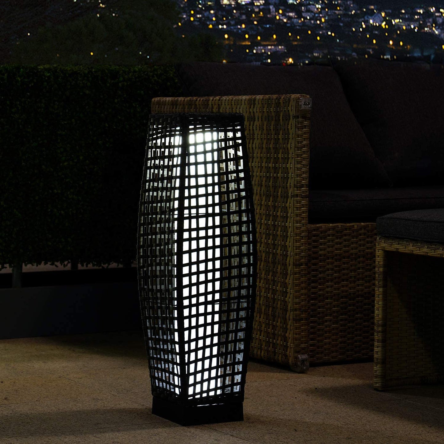 Grand Patio Floor Solar Light