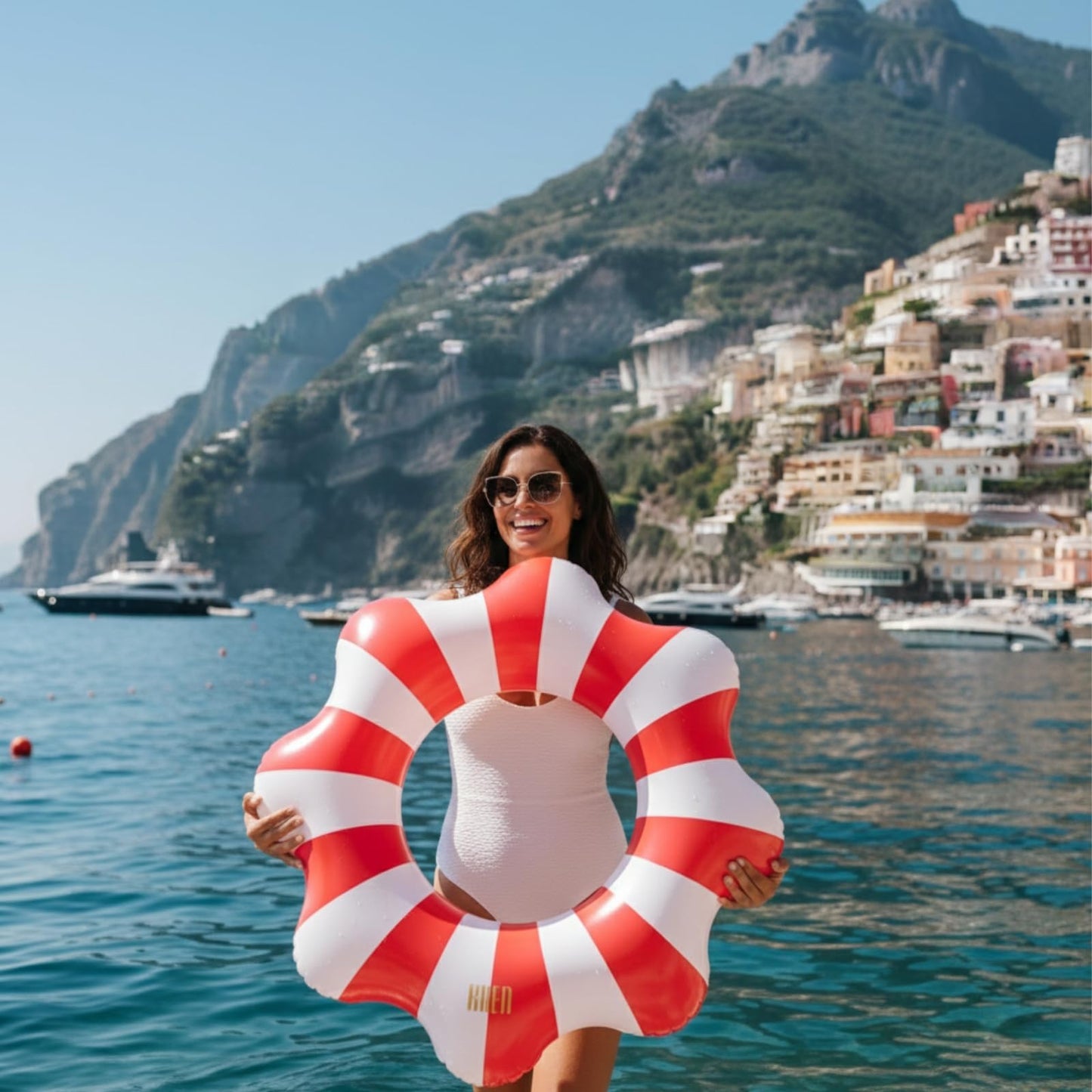 Amalfi Scalloped Pool Float Ring in Red And White