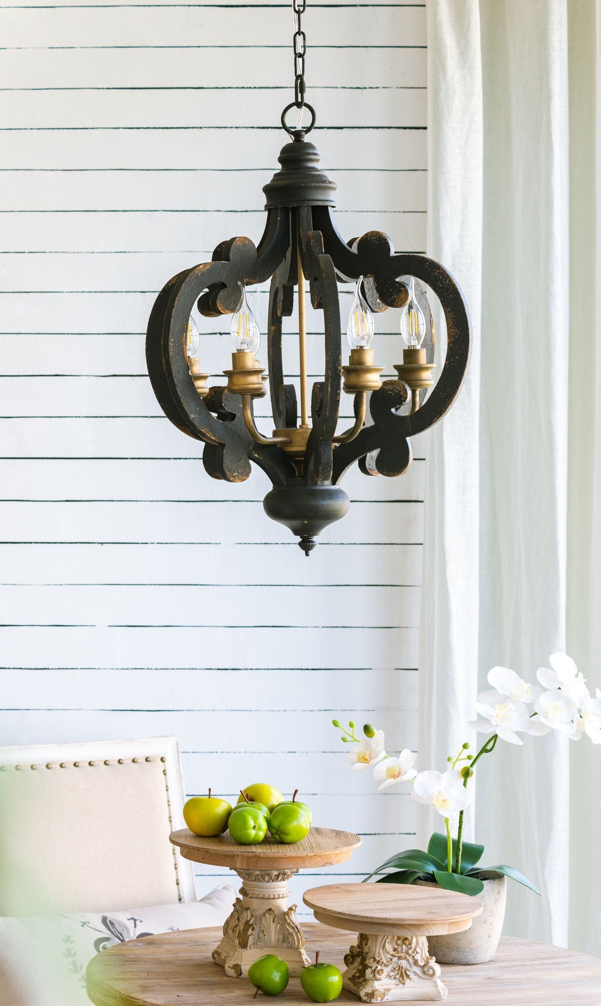 Farmhouse Chandelier With 6 Light Wood Pendant