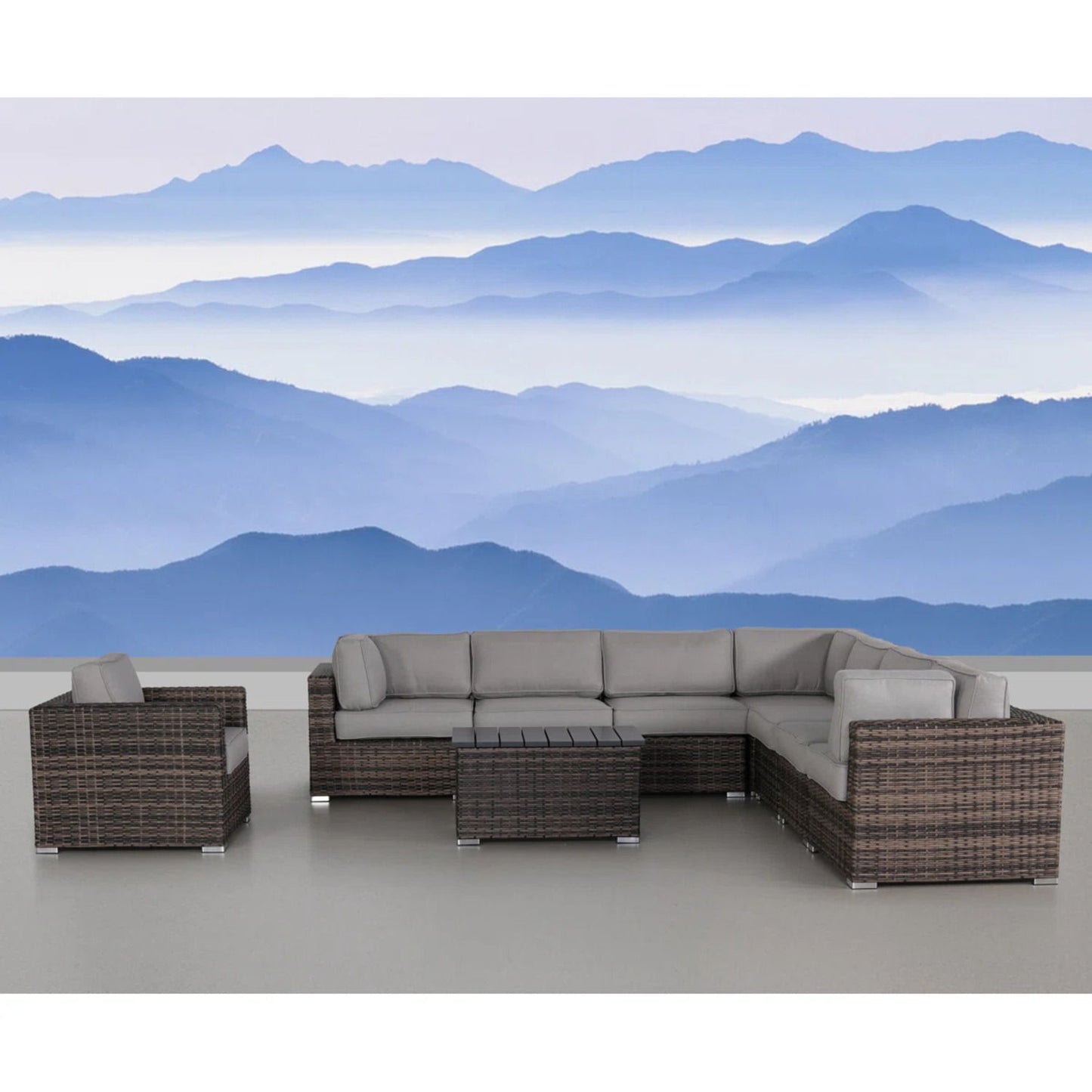Comfortable Outdoor Sectional and Lounge Set