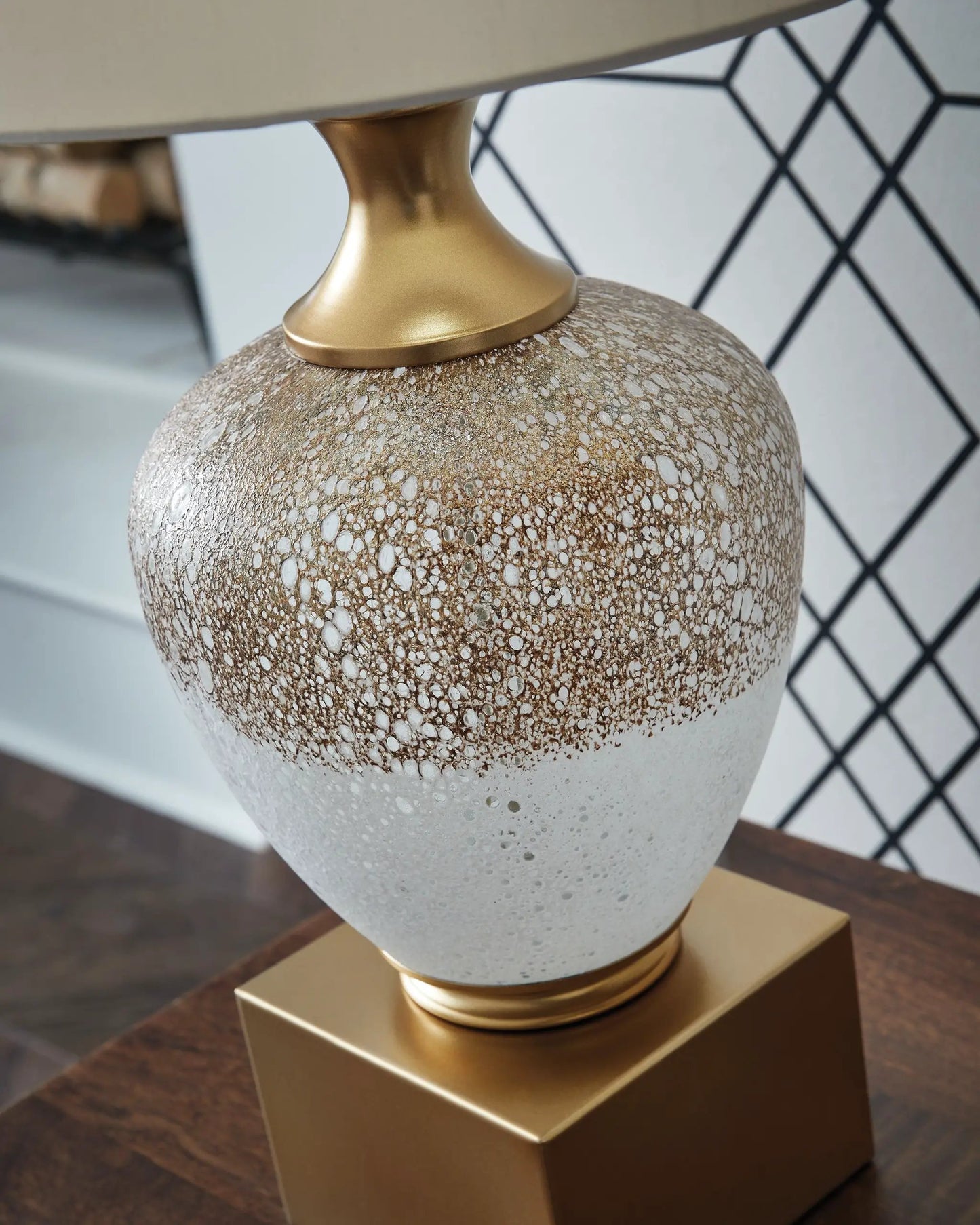 Tavisburg Glass Table Lamp Brown White Gold