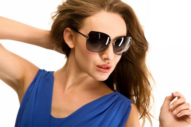 Stevvex luxury polarized ladies sunglasses with gradient round oversized lenses black frame on Tampa Home & Garden Store