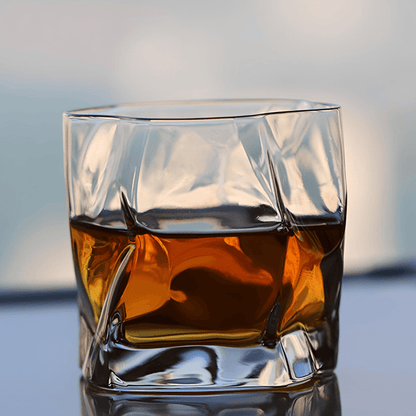 Hoshi Handcrafted Crystal Whisky Glass with Grip