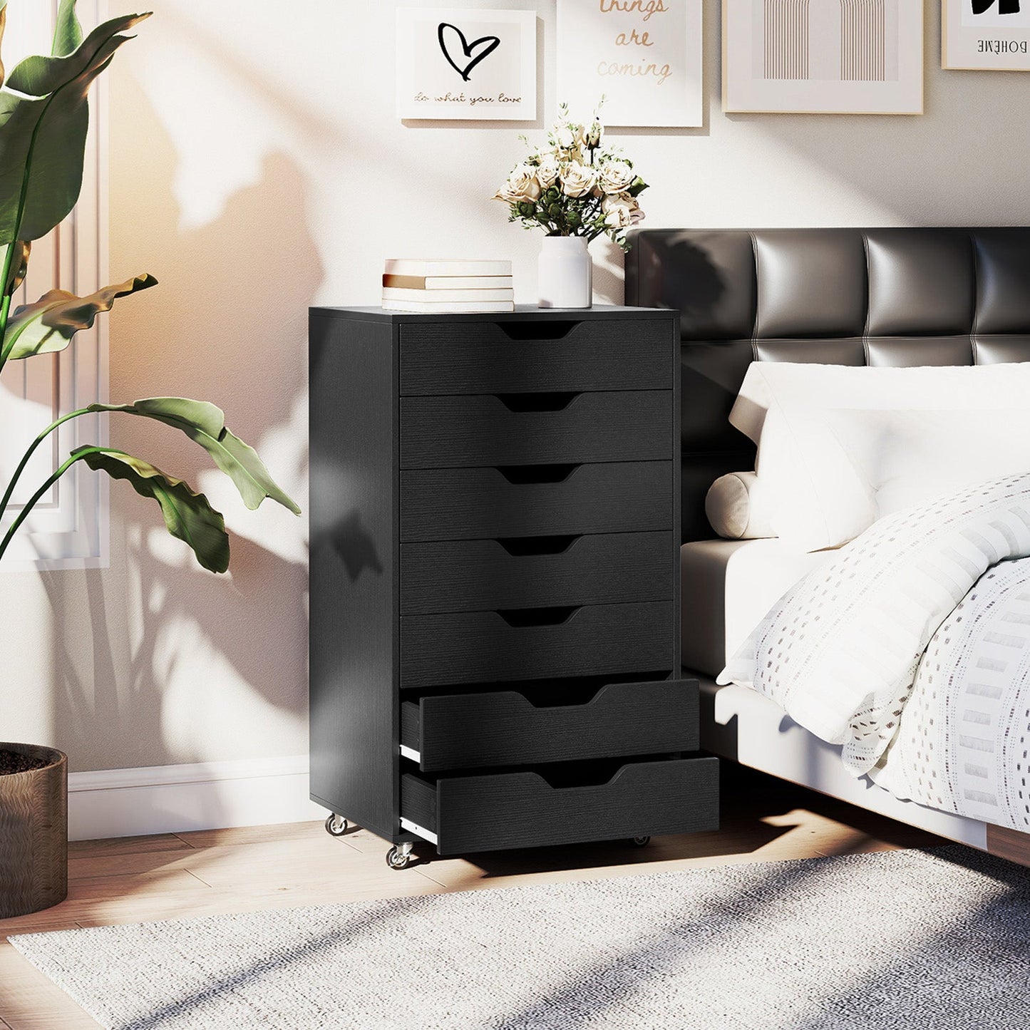 7-Drawer Chest Wooden Storage Dresser with Lockable Wheels