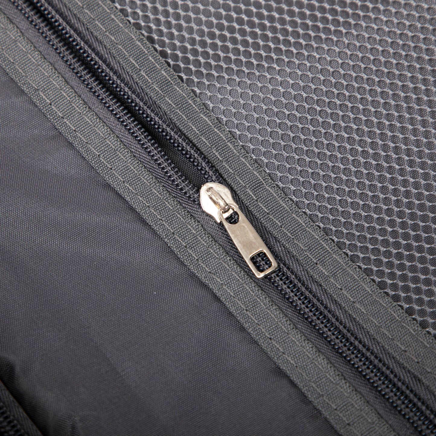 2 Pc PC Spinner Wheel Luggage Set zipper close-up on dark gray fabric on Tampa Home & Garden Store