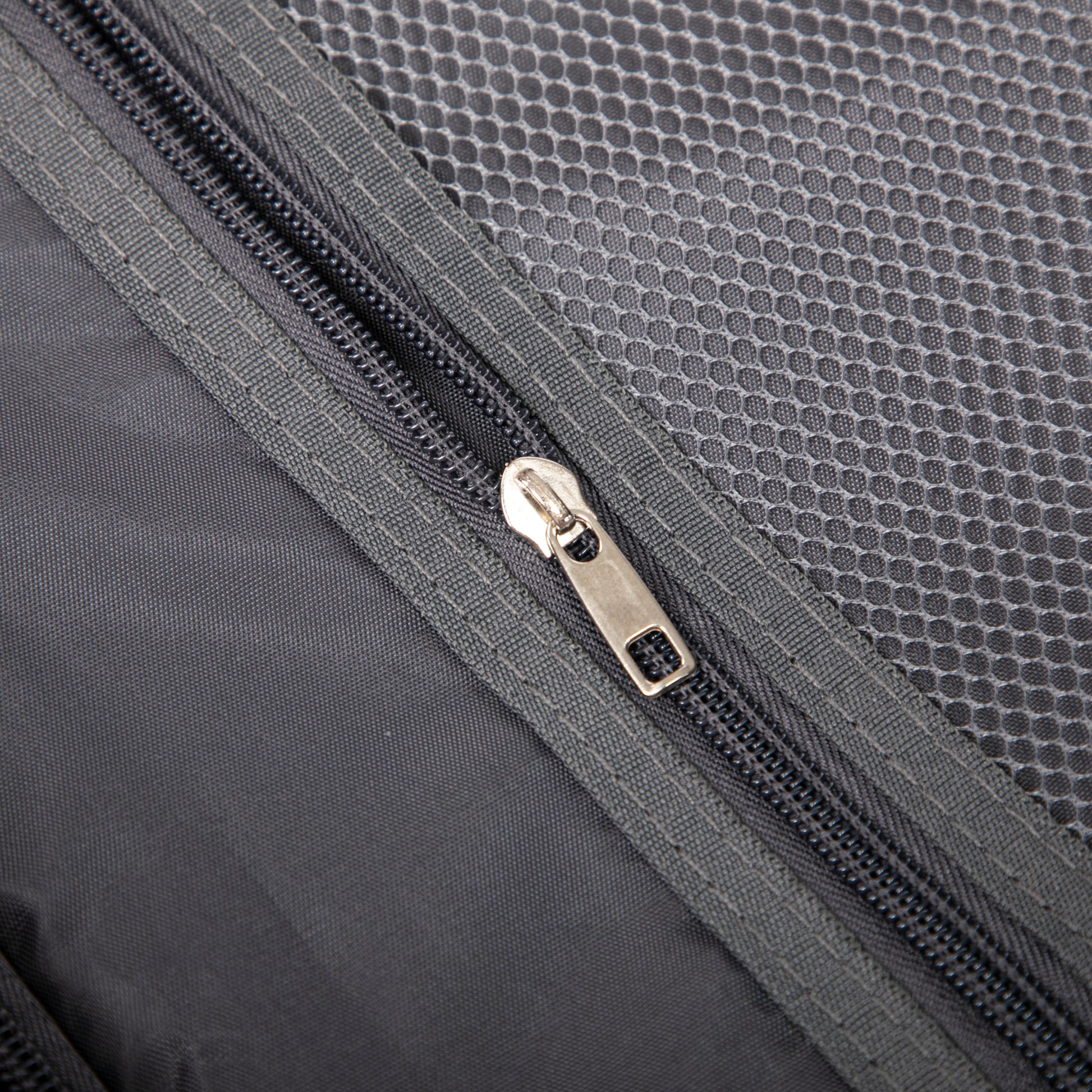2 Pc PC Spinner Wheel Luggage Set zipper close-up on dark gray fabric on Tampa Home & Garden Store