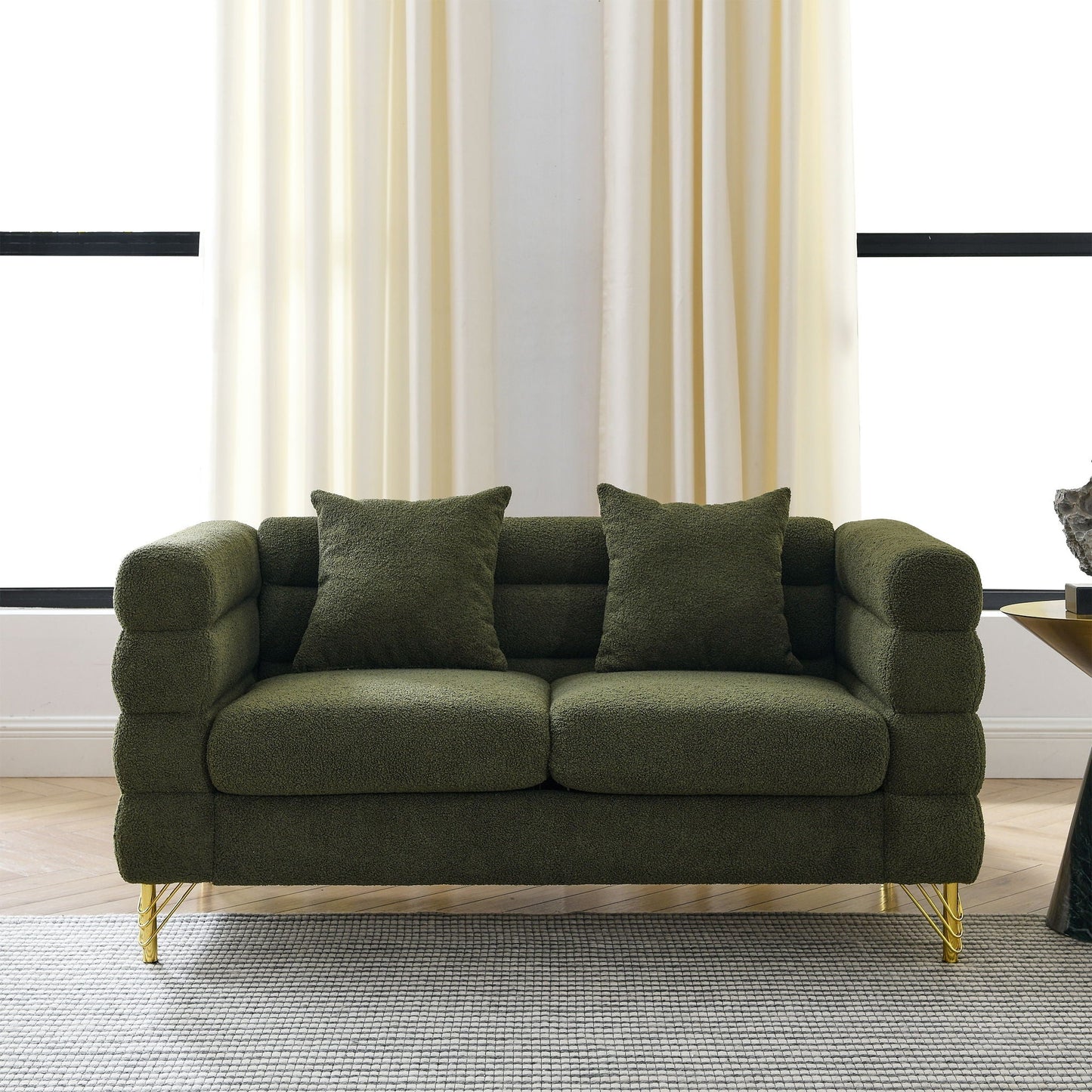 Streamline and Sleek Modern Sectional Sofa