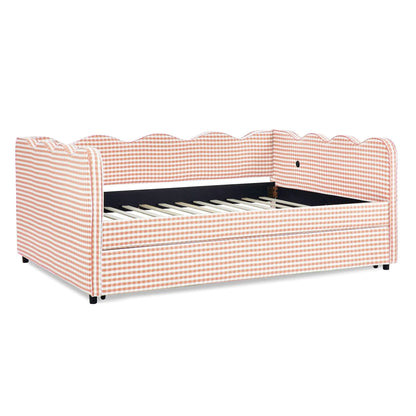 Gingham Daybed With USB Port and Wave Design