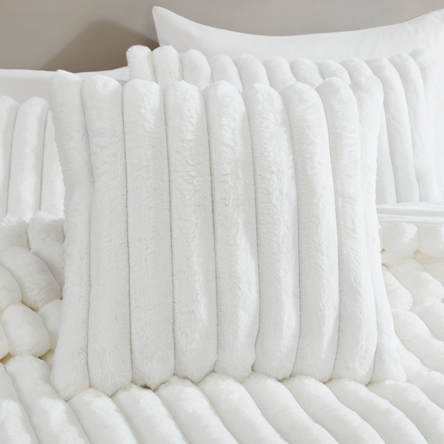 Everett White Micro Mink King Bedding Set
