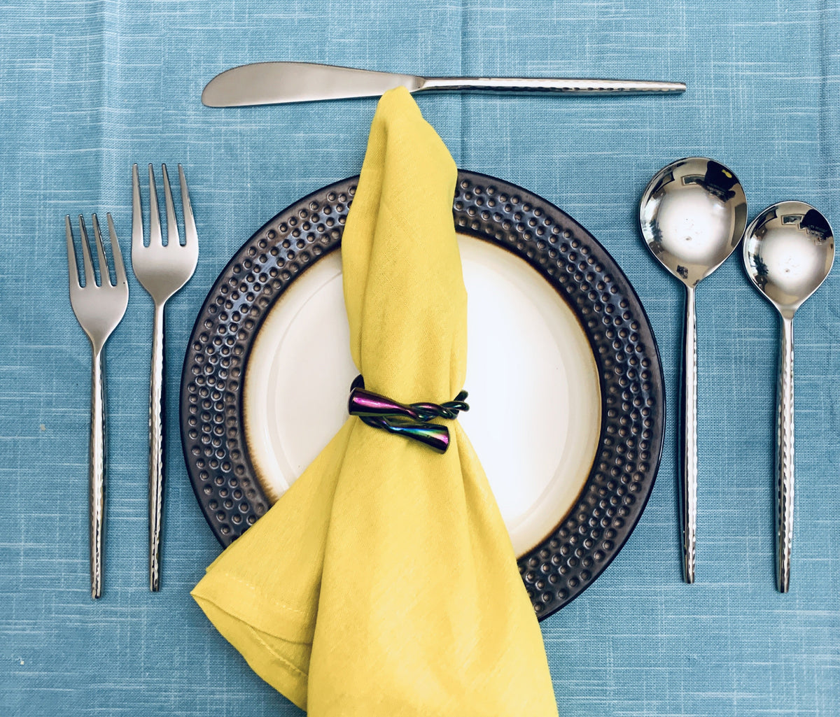 Vibhsa hammered silver flatware set, 20-piece stainless steel on Tampa Home & Garden Store