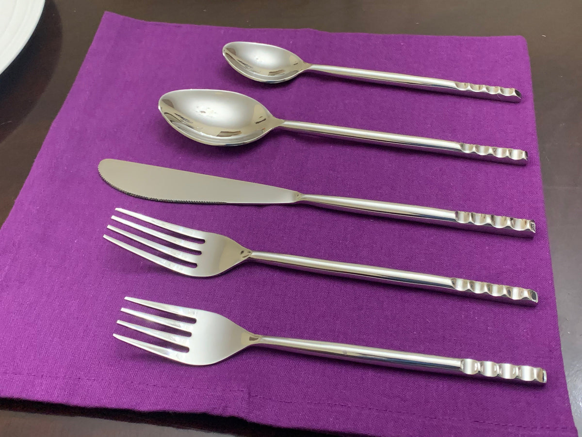 Vibhsa 20-piece stainless steel flatware set for 4 with modern ribbed handles on Tampa Home & Garden Store