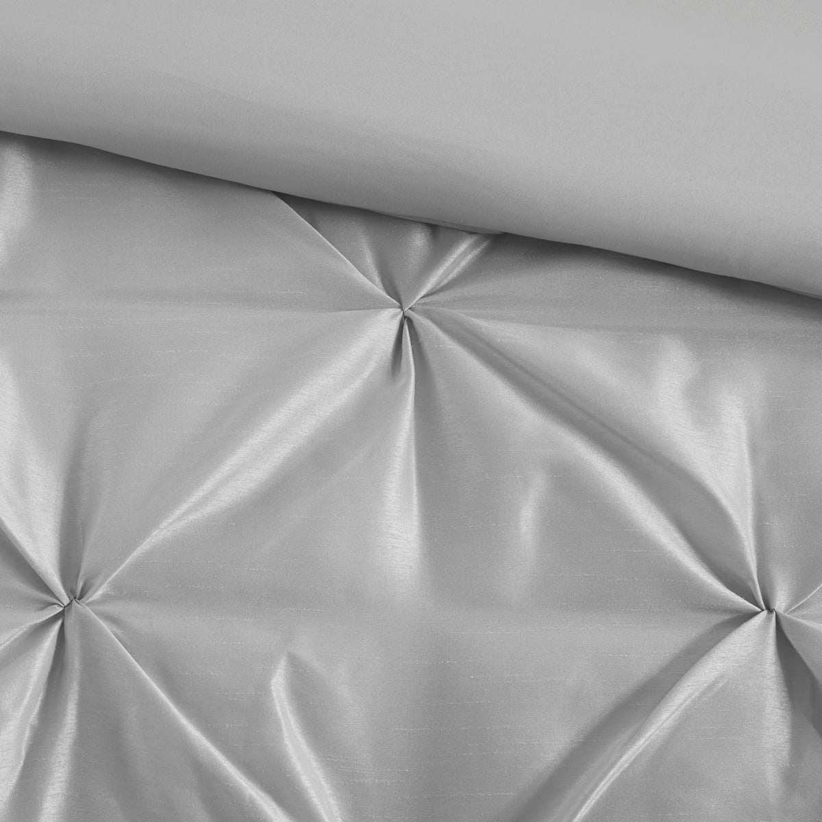 7 Piece Tufted Grey King Comforter and Decor